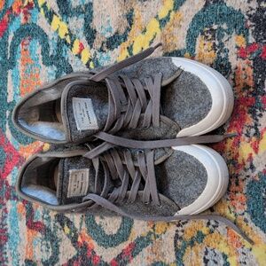 Rag & Bone Standard Issue felted gray wool sneakers 37 EUC